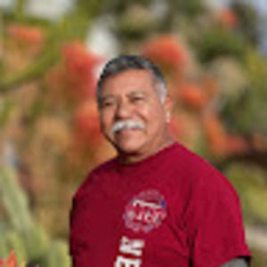 Meet your Posher, Manuel